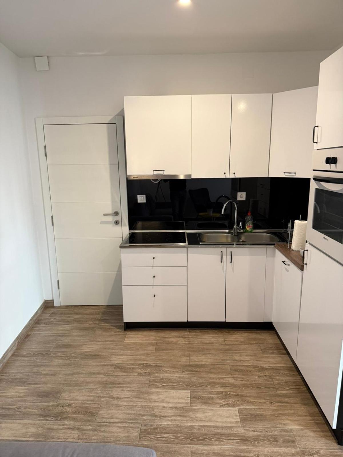 Home Apartmani I Sobe Osijek Exteriér fotografie