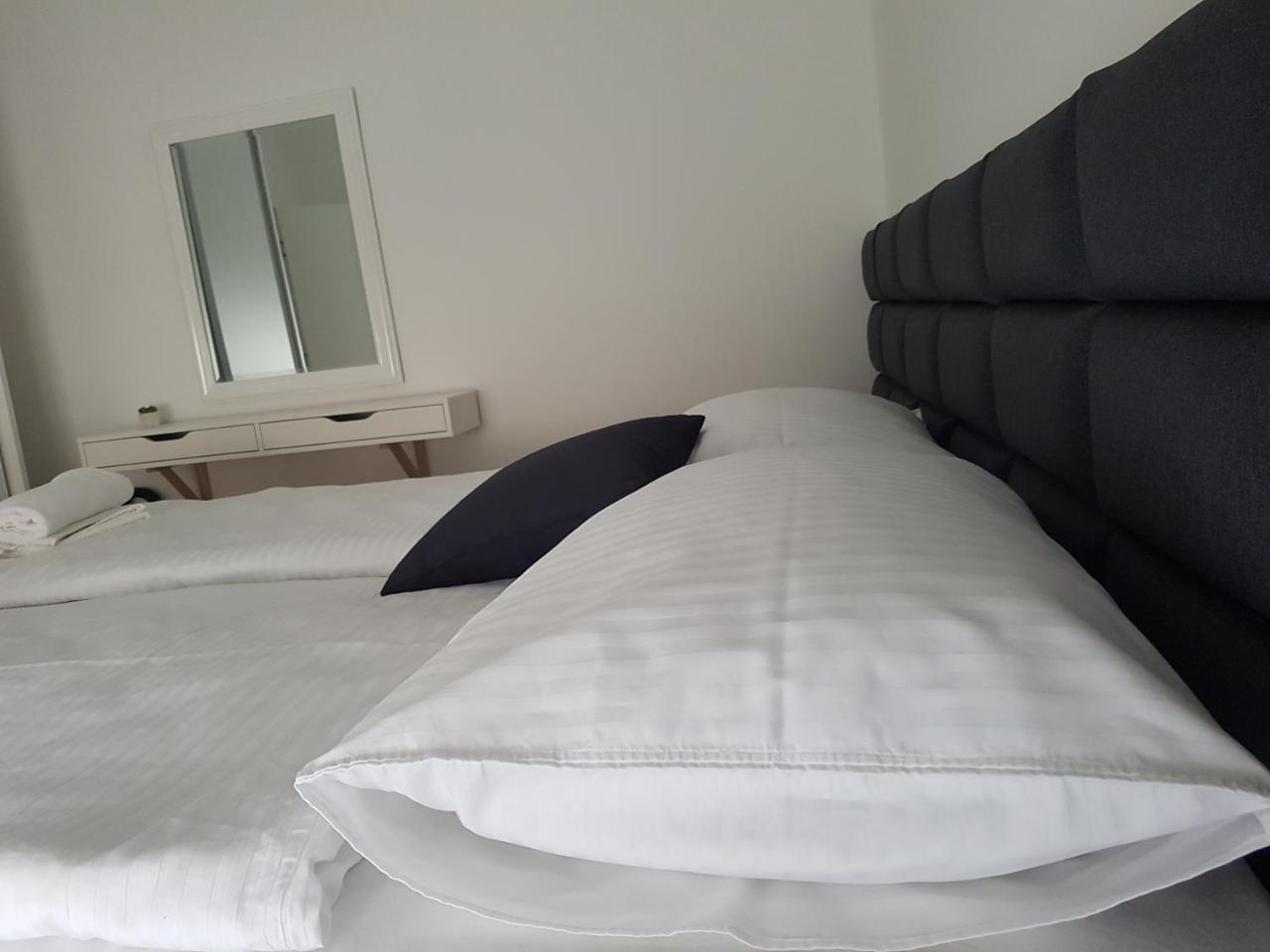 Home Apartmani I Sobe Osijek Exteriér fotografie