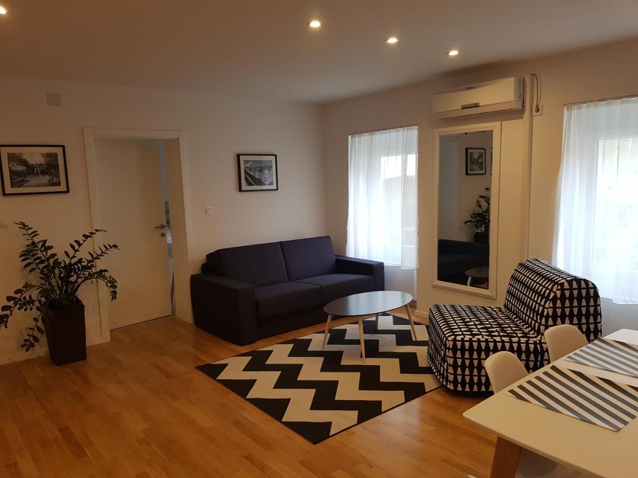 Home Apartmani I Sobe Osijek Exteriér fotografie